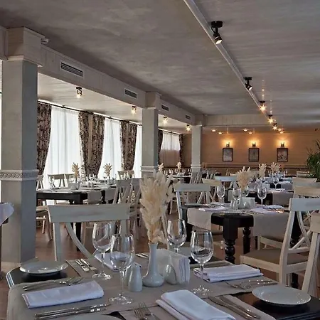 ホテル Green Life & Self Catering 4*