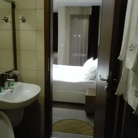 Green Life & Self Catering バンスコ